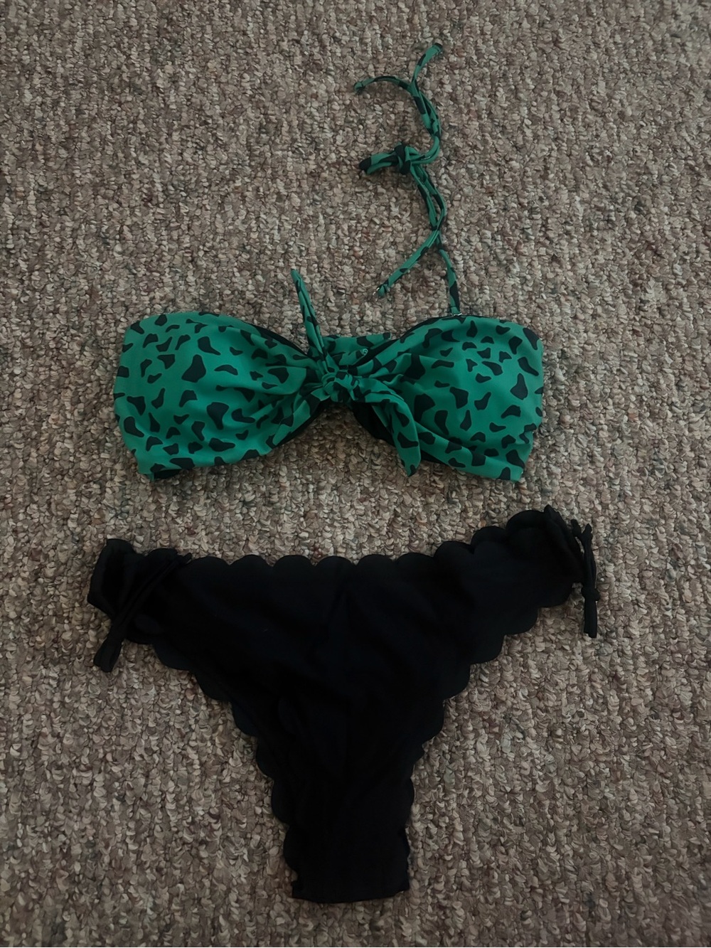 Green Animal-Print Bandeau Bikini Top with Black Bottom